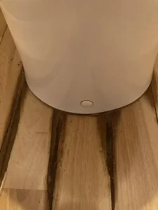 大阪市東成区 トイレ水漏れ 修理前