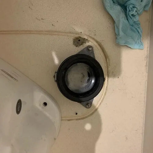 大阪市城東区トイレつまり（生理用品除去）